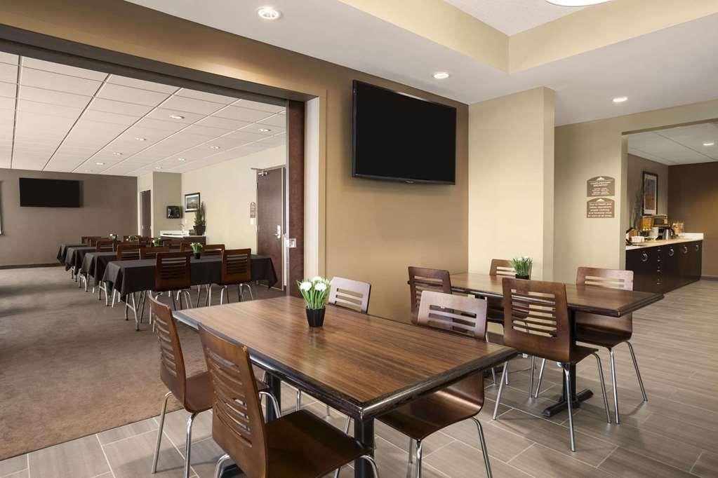Microtel Inn And Suites By Wyndham Weyburn Tiện nghi bức ảnh